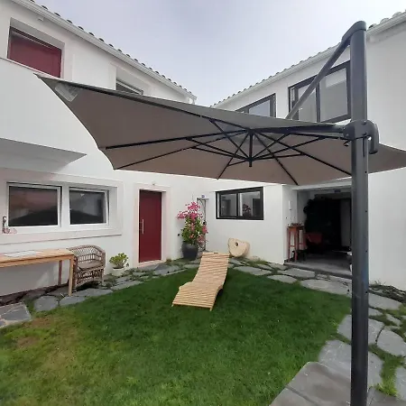 Covil's Haus * Peniche