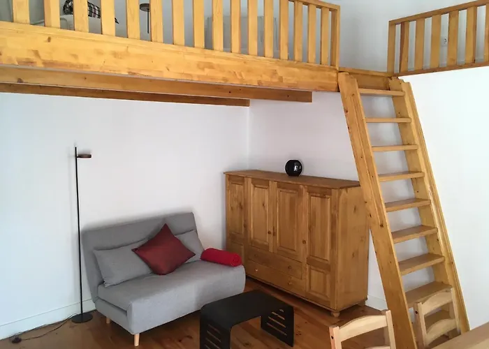 Covil's Haus Peniche